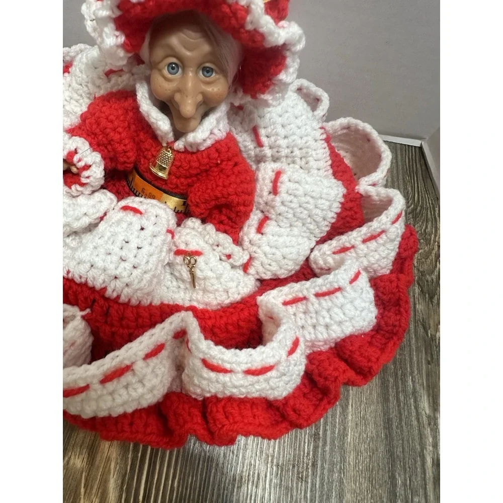 Hand‎ Crocheted Thread Caddy Cone Doll Red And White Pincushion RARE